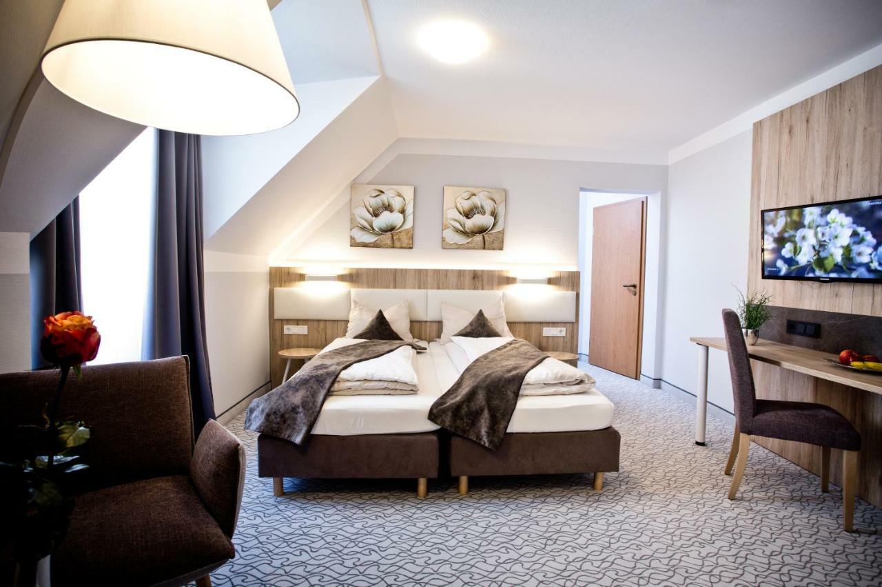 Amtsstüble Hotel&Restaurant Mosbach  Zimmer foto